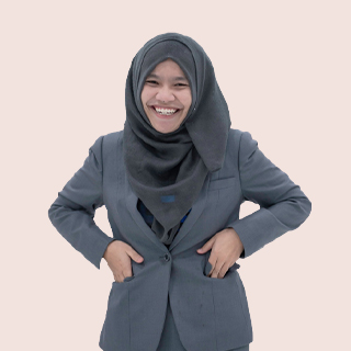 Miss Rujipat Pantamora